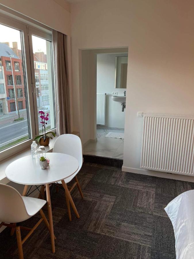 Prachtige In Centrum Met Badkamer ! Appartement Bruges